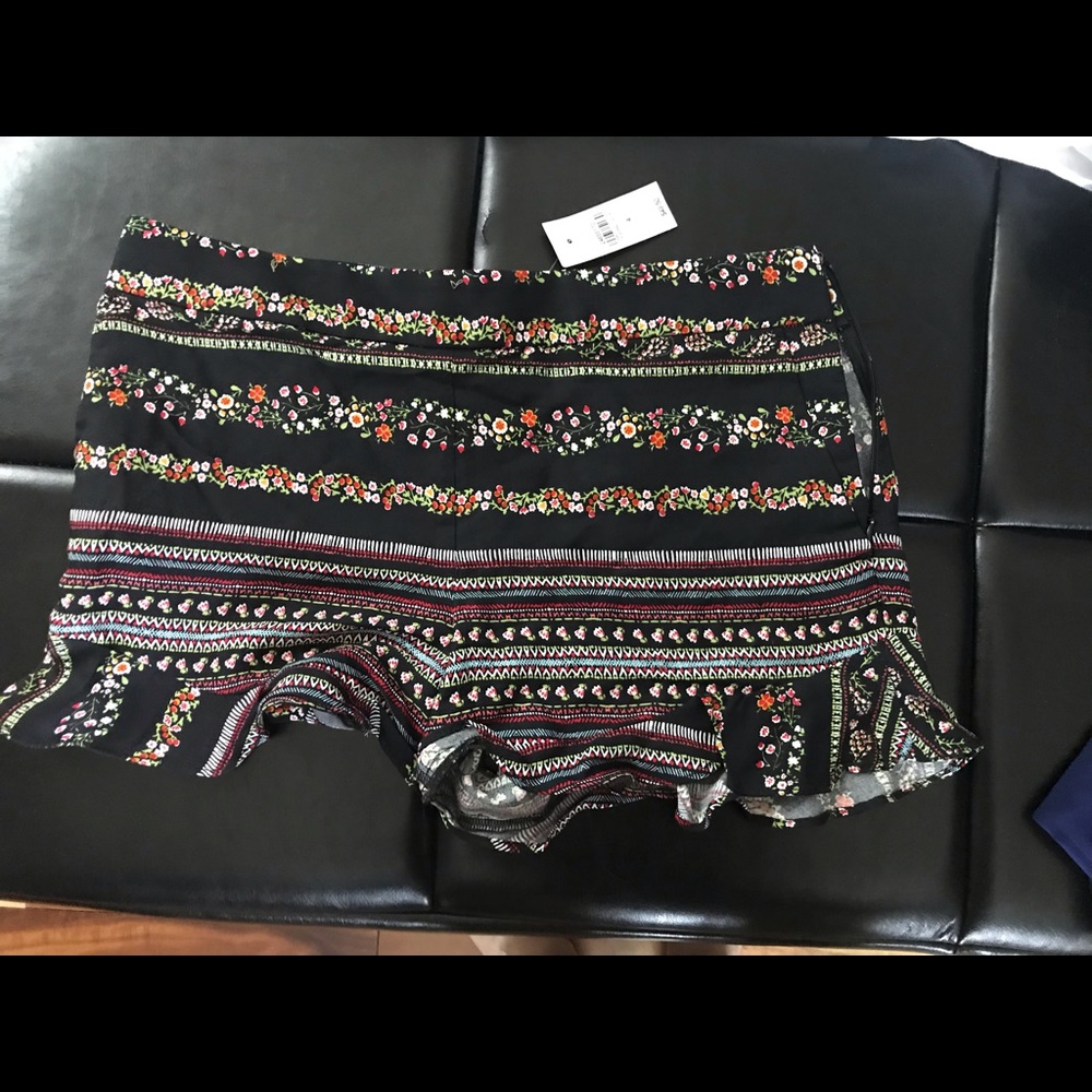 NWT LOFT floral shorts